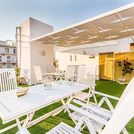 Neoclassical Apartment With 2 Bedrooms In Pireus Exteriér fotografie